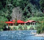 The Wilderness Lodge - Lake Moeraki, Haast